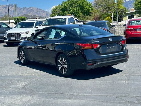 Used 2022 Nissan Altima 2.5 SV FWD image 7