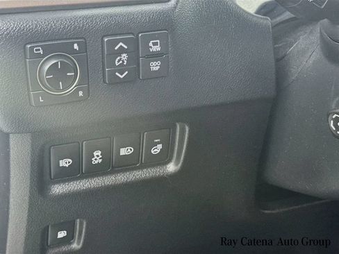 Certified 2023 Lexus GX 460 Luxury w/ Sport Design Package AWD/4WD image 10