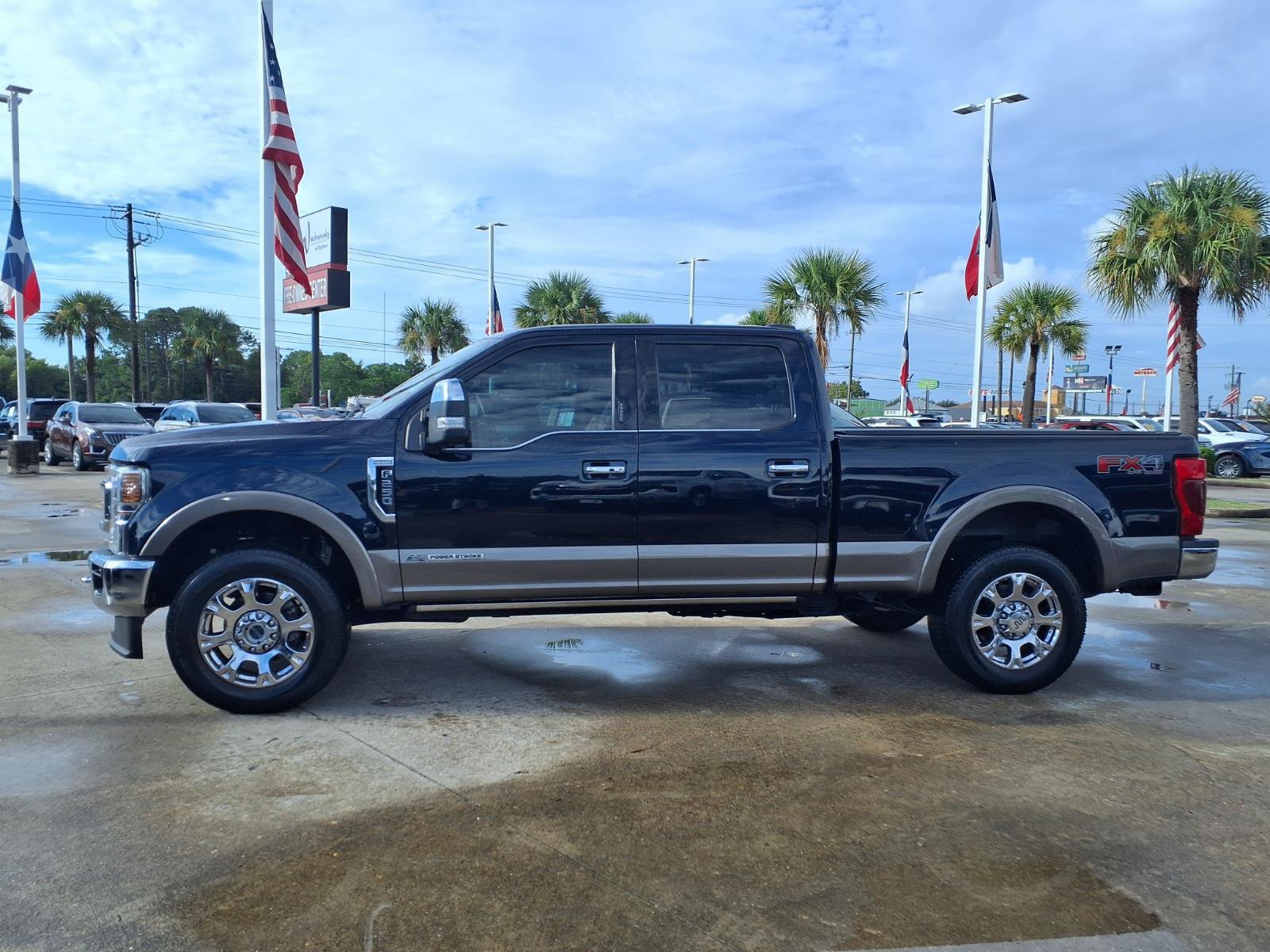 Used 2021 Ford F250 King Ranch w/ King Ranch Ultimate Package AWD/4WD image 9