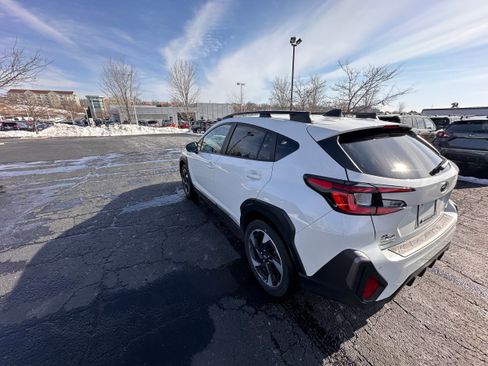 Used 2025 Subaru Crosstrek 2.5i Limited w/ Crosstrek Mirror Package image 5