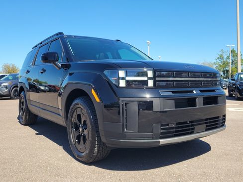 Used 2025 Hyundai Santa Fe XRT image 2