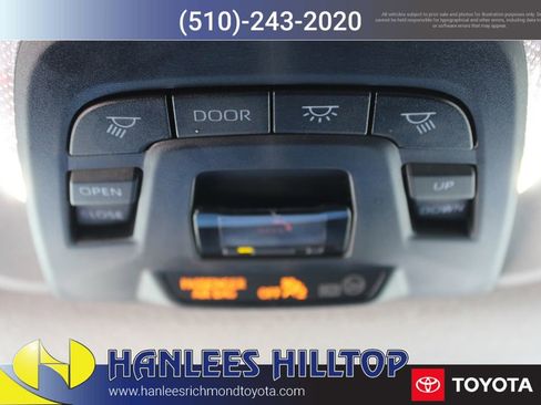 Used 2024 Toyota Corolla Cross XLE w/ Convenience Package FWD image 26