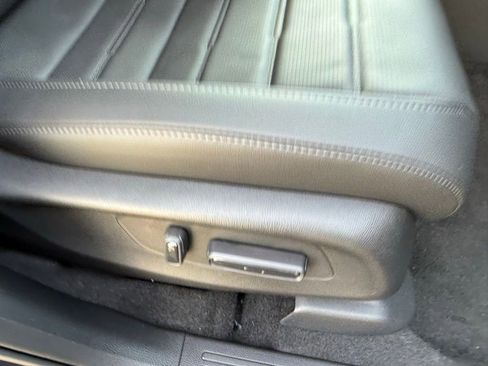 New 2026 Honda CR-V EX-L image 45