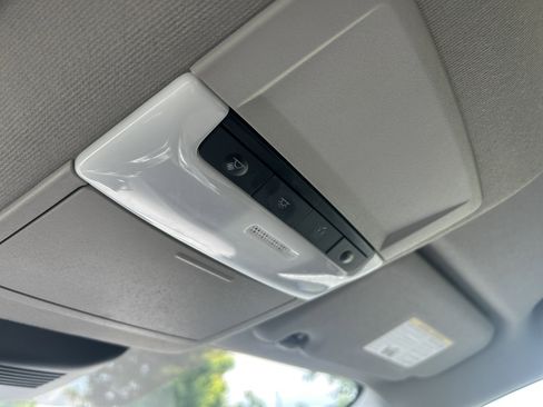 Used 2025 Nissan Sentra SV FWD image 11