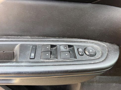 Used 2016 Chevrolet Traverse LT AWD/4WD image 19