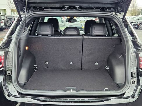 Certified 2026 Jeep Compass Limited AWD/4WD image 29