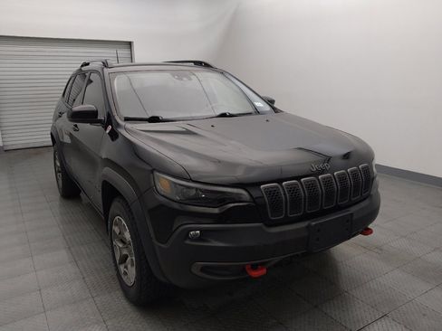 Used 2022 Jeep Cherokee Trailhawk image 14
