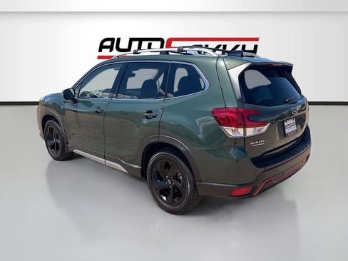 Used 2024 Subaru Forester Touring AWD/4WD image 5