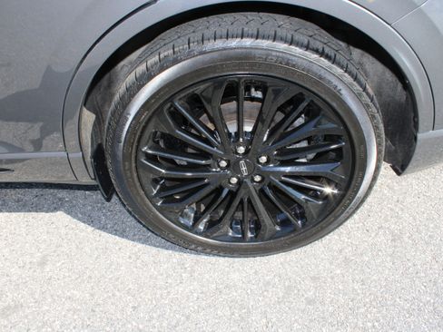 Used 2025 Lincoln Corsair Grand Touring w/ Equipment Group 302A AWD/4WD image 11