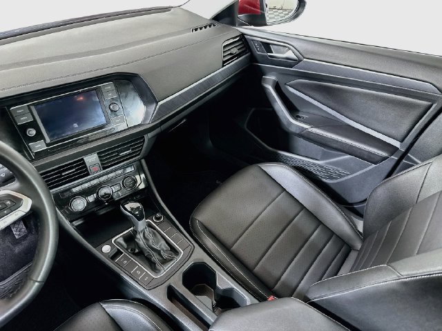 Certified 2023 Volkswagen Jetta SE w/ Panoramic Sunroof Package FWD image 24