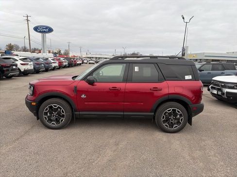 New 2025 Ford Bronco Sport Outer Banks w/ Outer Banks Tech Package+ image 3