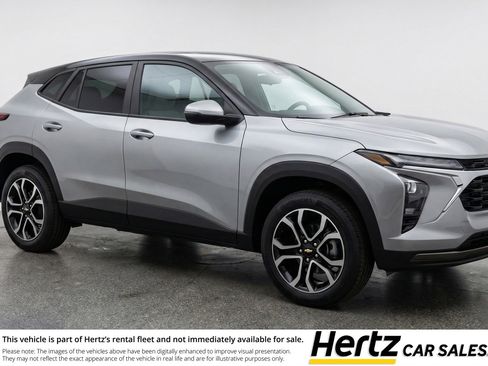 Used 2025 Chevrolet TrailBlazer LT image 1