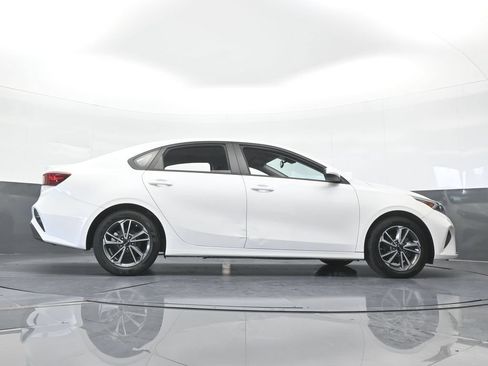 Used 2023 Kia Forte LXS FWD image 55