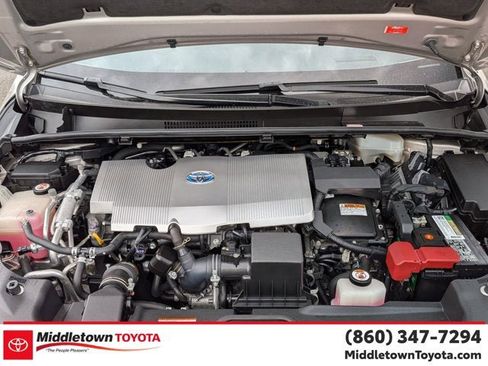 Certified 2020 Toyota Prius Prime Limited FWD image 39