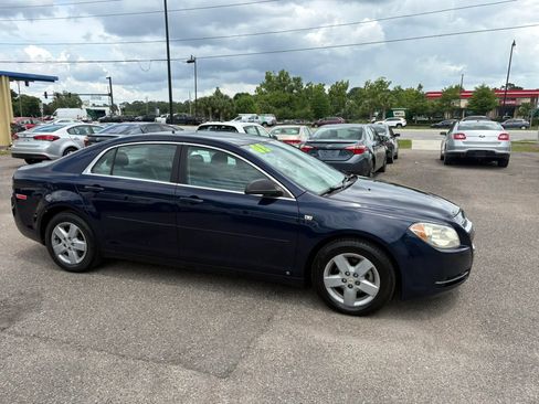 Used 2008 Chevrolet Malibu LS FWD image 3