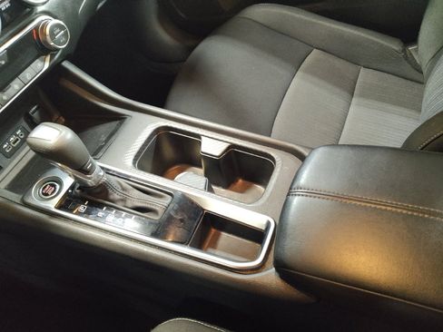 Used 2025 Nissan Sentra SV w/ All-Weather Package FWD image 26
