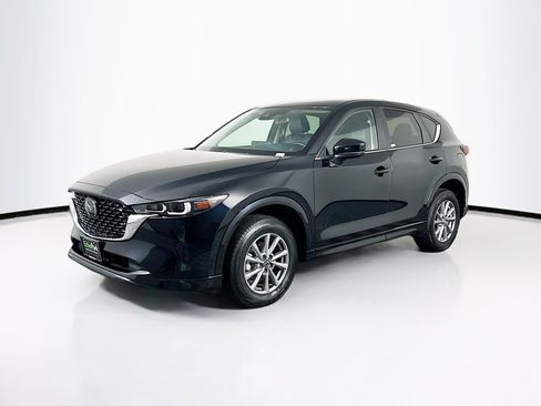 Used 2025 MAZDA CX-5 AWD 2.5 S w/ Preferred Package image 3