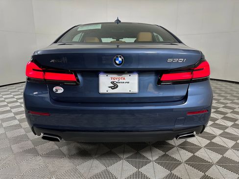 Used 2023 BMW 530i xDrive w/ Premium Package image 9