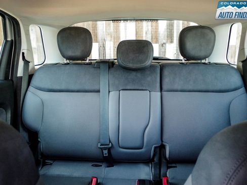 Used 2015 FIAT 500L Lounge image 21