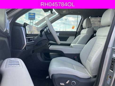 Used 2024 Hyundai Santa Fe Limited image 25