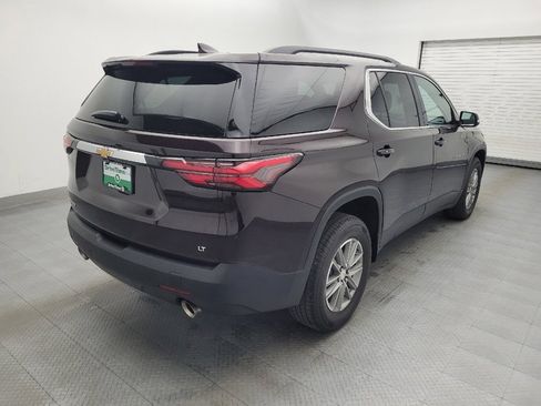 Used 2022 Chevrolet Traverse LT FWD image 9