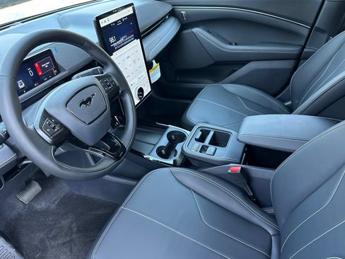 New 2026 Ford Mustang Mach-E Select RWD image 9