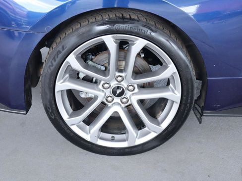 Used 2018 Ford Mustang GT Premium w/ Equipment Group 401A RWD image 5