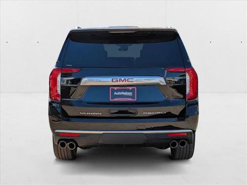 New 2024 GMC Yukon XL Denali w/ Advanced Technology Package image 8