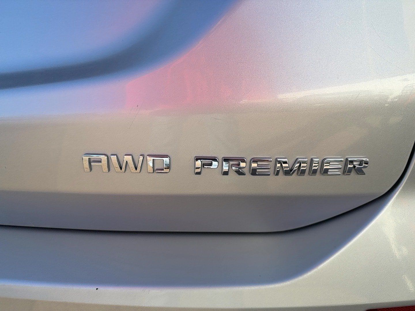 Used 2021 Chevrolet Equinox Premier AWD/4WD image 8