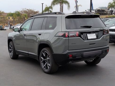 New 2026 Jeep Cherokee Overland image 7