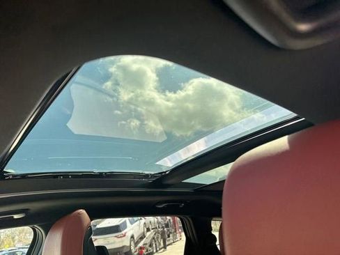 Used 2023 Kia Sportage SX image 27