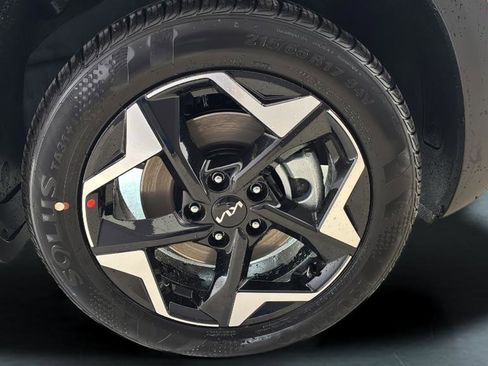 New 2026 Kia Seltos S AWD/4WD image 40