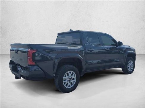 Used 2025 Toyota Tacoma SR5 RWD image 5