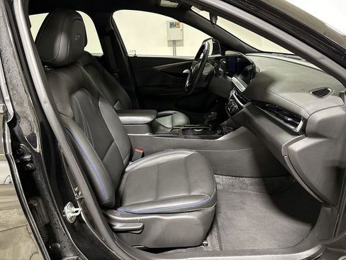 Used 2024 Buick Envista Sport Touring w/ Convenience I Package image 21