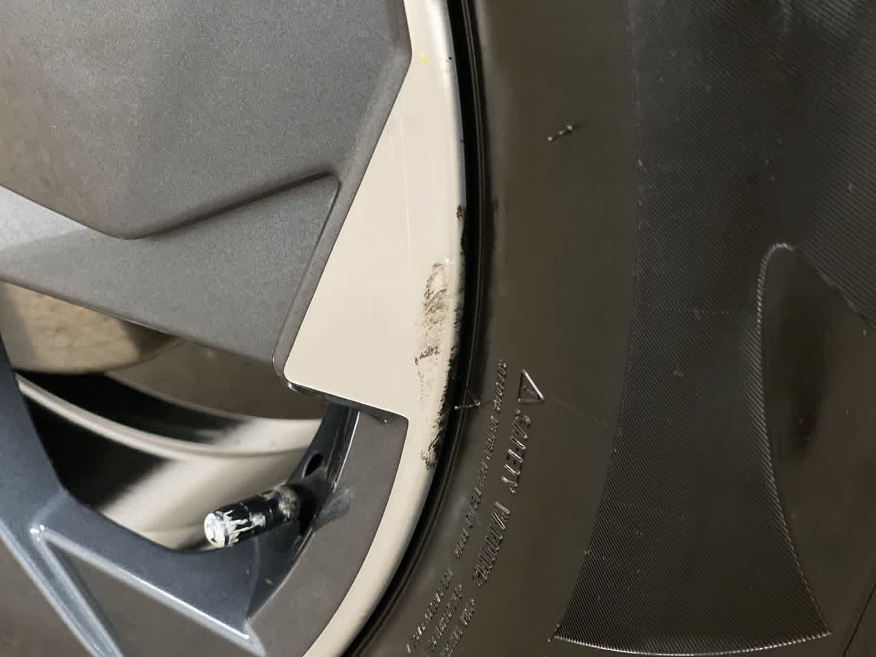 Used 2025 Nissan Rogue SV AWD/4WD image 34