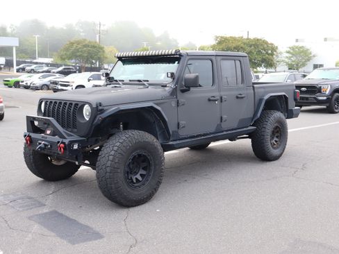 Used 2022 Jeep Gladiator Sport AWD/4WD image 16