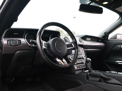 Used 2017 Ford Mustang GT image 14