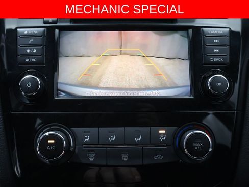 Used 2019 Nissan Rogue Sport S image 21