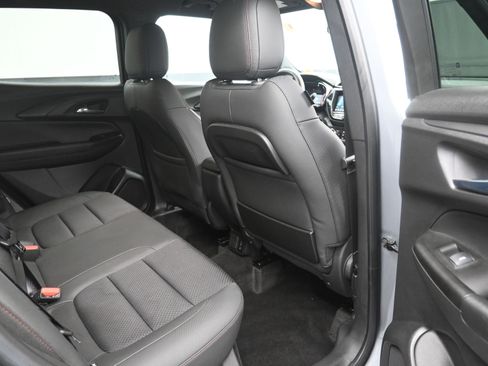 Used 2023 Chevrolet TrailBlazer RS w/ Sun and Liftgate Package image 21