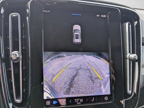 Used 2023 Volvo XC40 Recharge Ultimate image 14