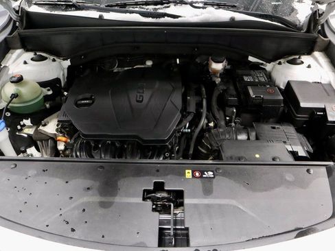 Used 2021 Kia Sorento LX image 18