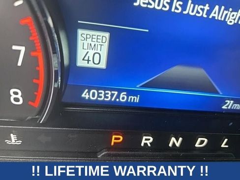 Used 2022 Ford Explorer Limited w/ Limited Technology Package image 13