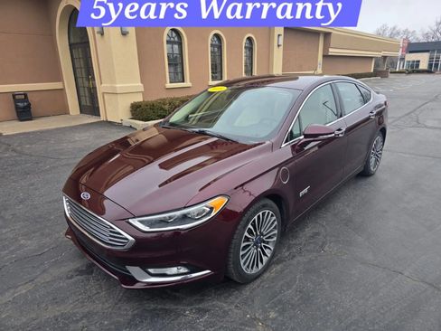 Used 2018 Ford Fusion Energi Titanium image 2