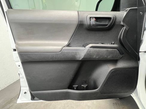 Used 2021 Toyota Tacoma SR RWD image 7