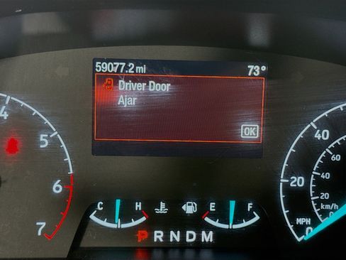 Used 2023 Ford Transit 350 XLT image 16