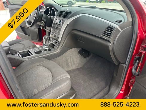 Used 2012 Chevrolet Traverse LT image 19