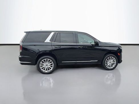 Certified 2023 Cadillac Escalade Premium Luxury w/ Performance Package AWD/4WD image 4