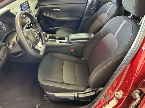 Used 2024 Nissan Sentra SV FWD image 15
