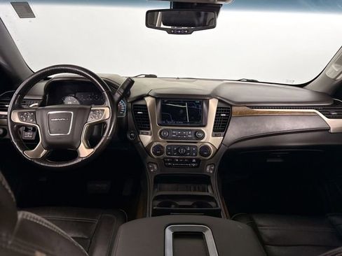 Used 2018 GMC Yukon XL Denali w/ Open Road Package image 34