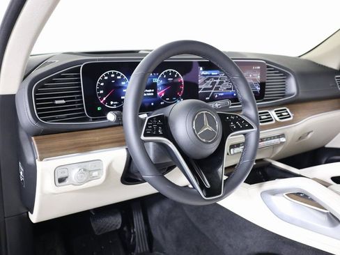 Used 2026 Mercedes-Benz GLE 450 4MATIC image 29